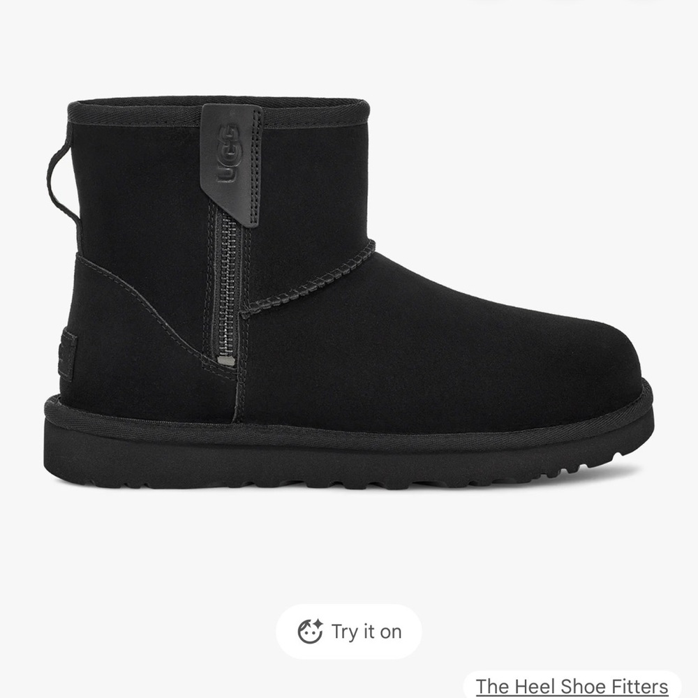 UGG Black mini zip Bailey